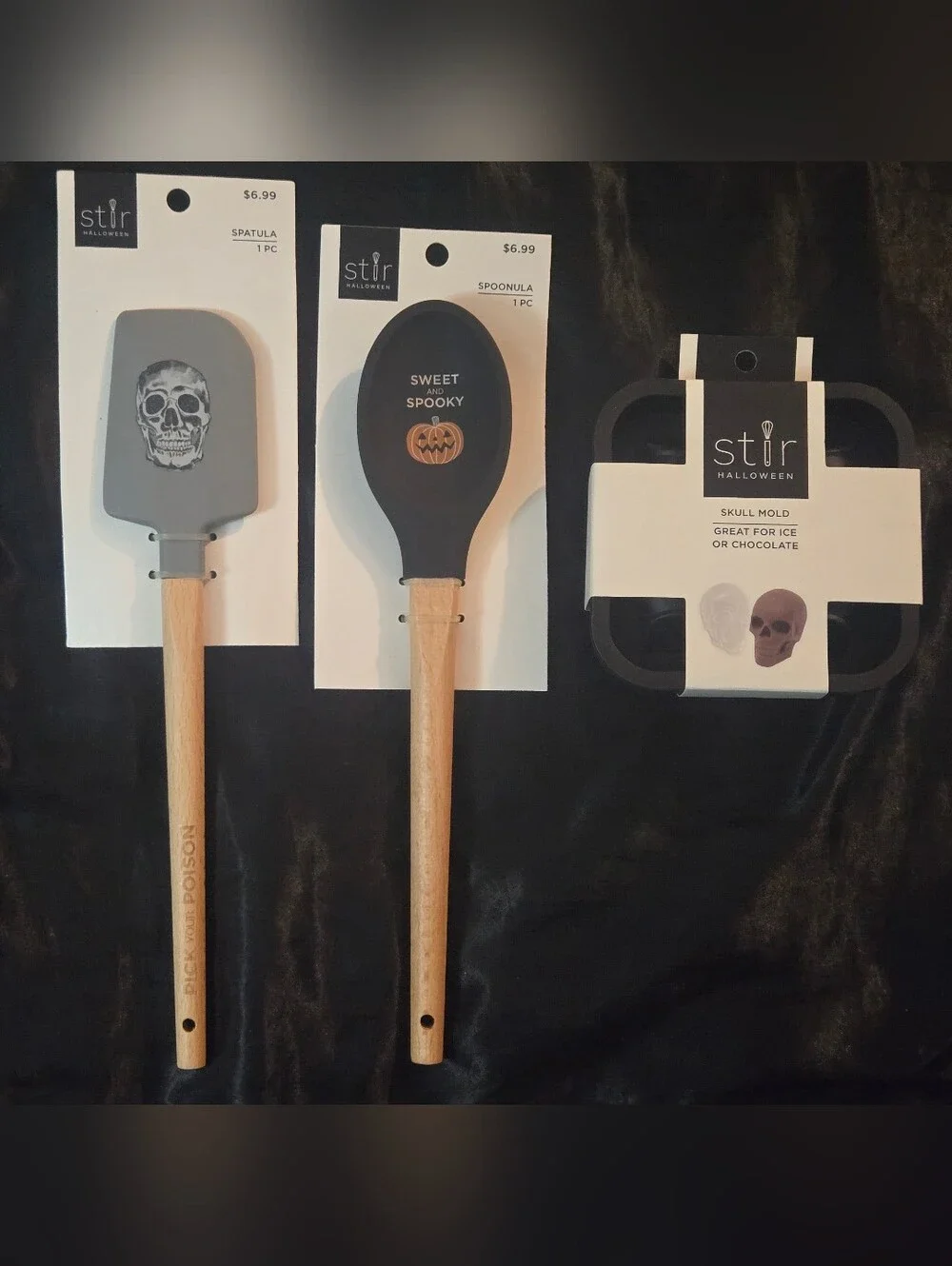 NWT 3 Pc Bundle of Stir Halloween Silicone Utensils and Skull Mold
